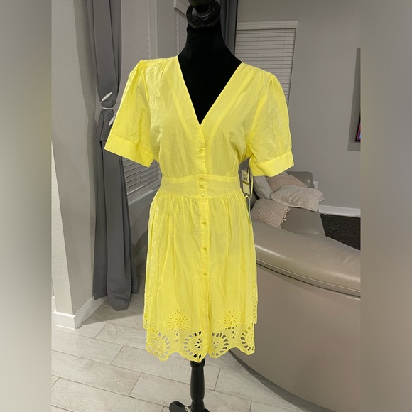 CeCe Dresses & Skirts - NWT CeCe Bright Yellow scalloped Eyelet hem cotton Mini Dress US 14